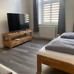 Maxi 3 Personen, Zentrale Lage, Ruhige Nebenstrasse * Dessau-Rosslau