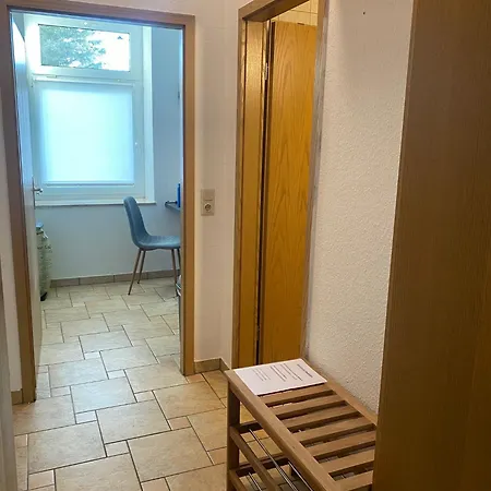 Maxi 3 Personen, Zentrale Lage, Ruhige Nebenstrasse Daire