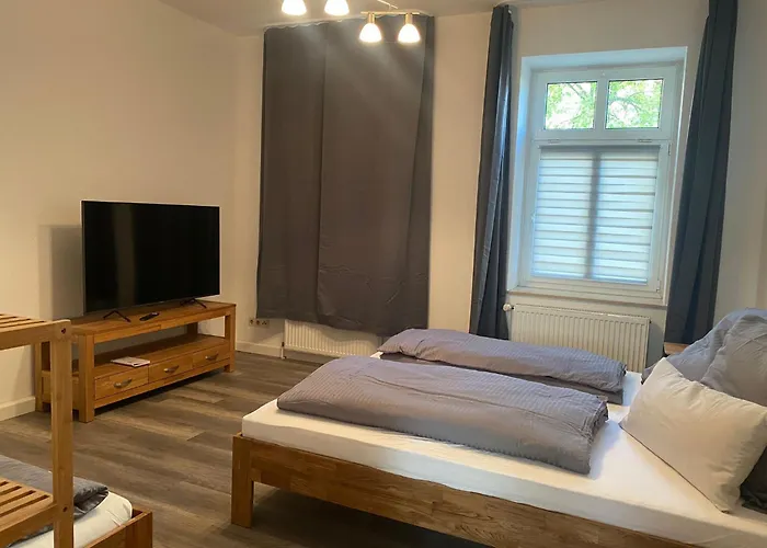 Maxi 3 Personen, Zentrale Lage, Ruhige Nebenstrasse * Dessau-Rosslau